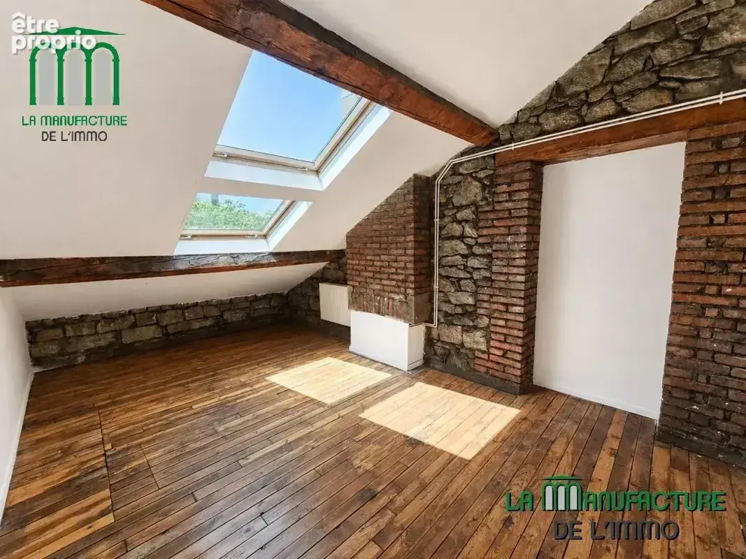 Appartement de type f3 de caractere 71,01 m² carrez (109,91 m² au sol) + terrasse - prox. chateaucreux - photo 7