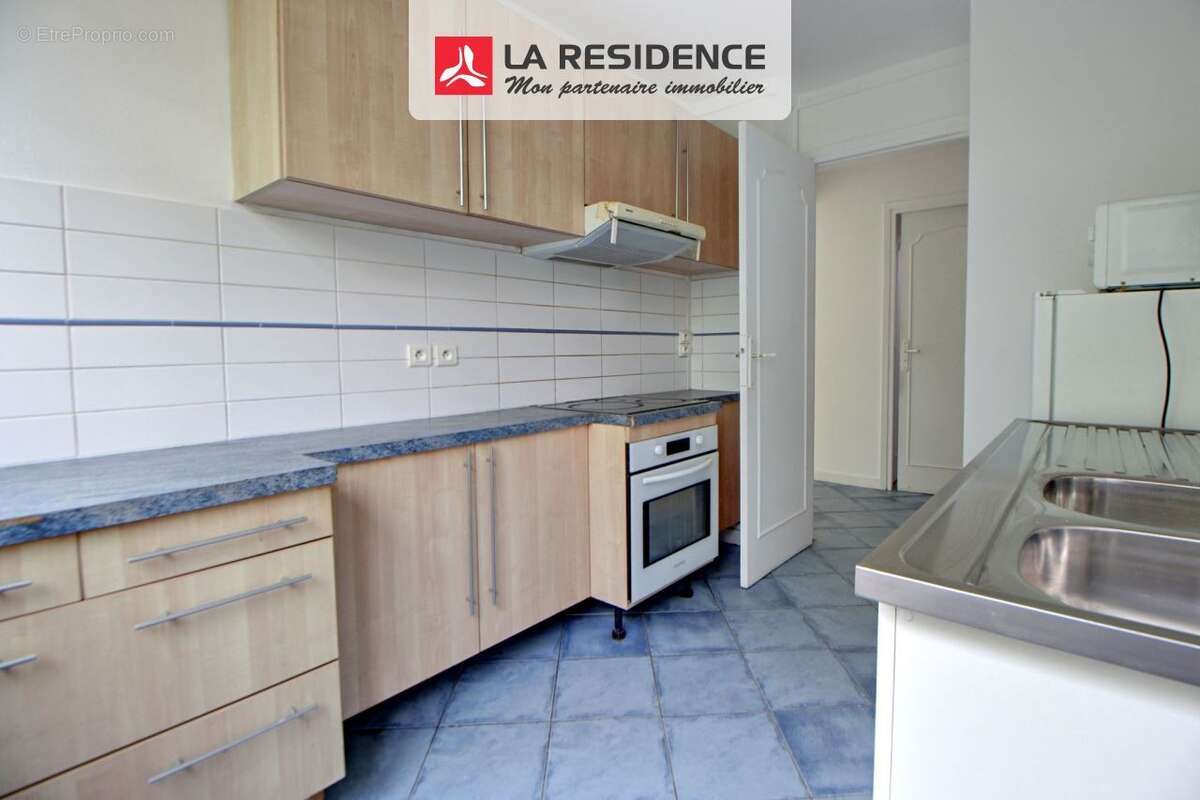 Appartement à VERNEUIL-SUR-SEINE