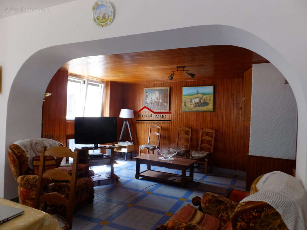 Maison à LE BRETHON