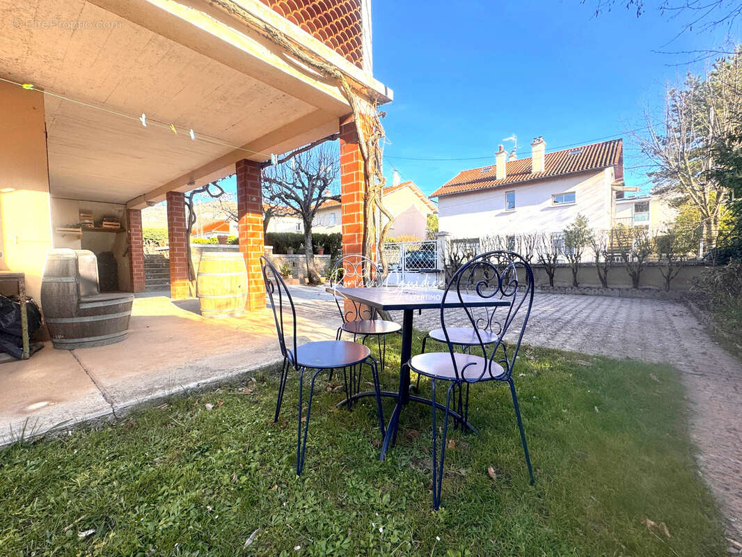 Maison f5 de 144 m2 sur terrain de 685 m2 - photo 3