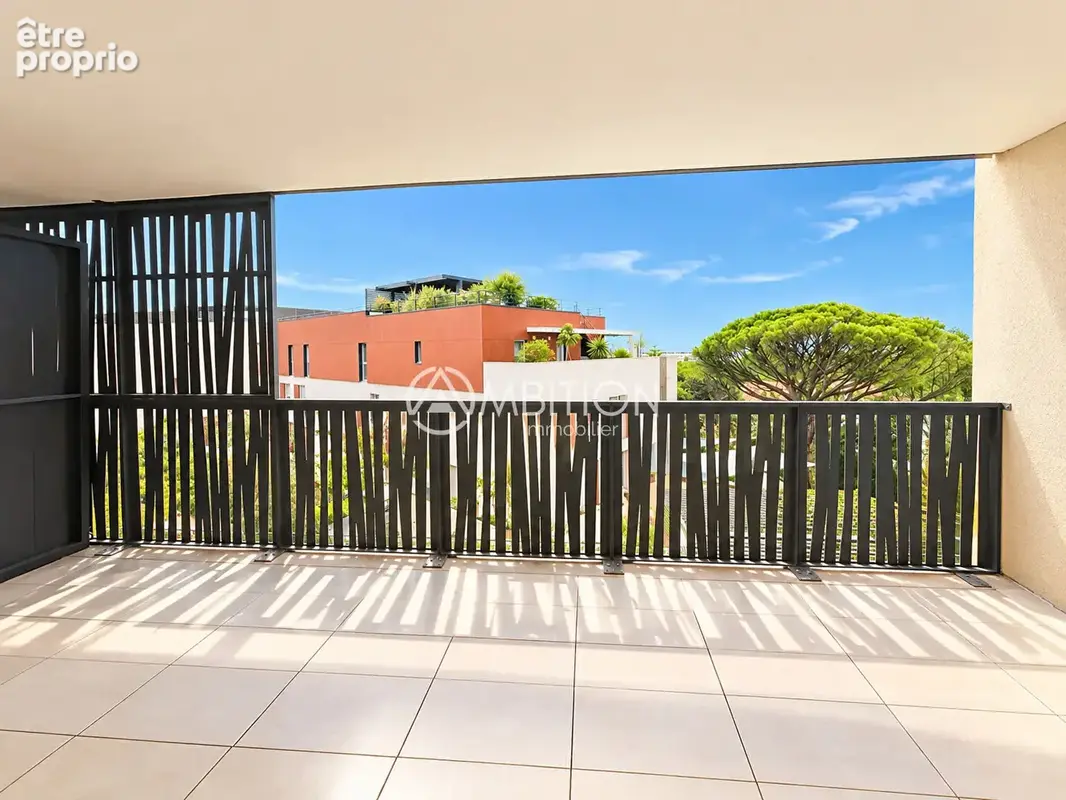 Appartement à FREJUS