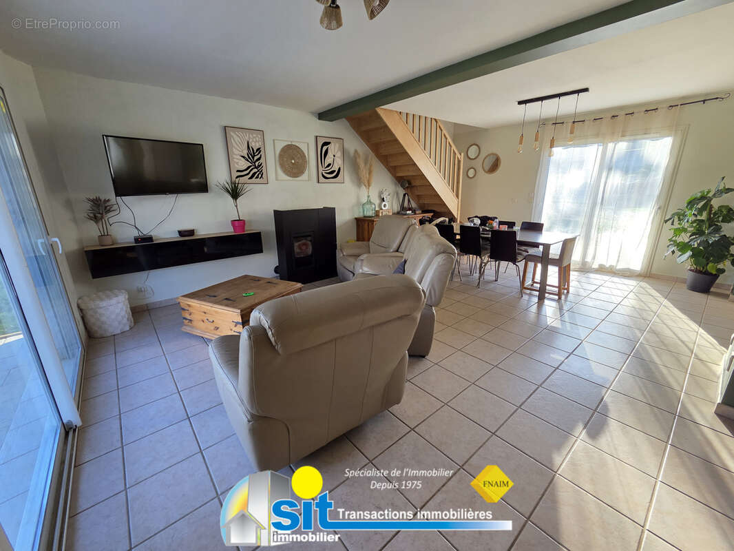 VILLA avec piscine - photo 6