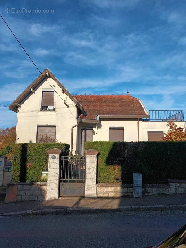 Maison à MONTCEAU-LES-MINES