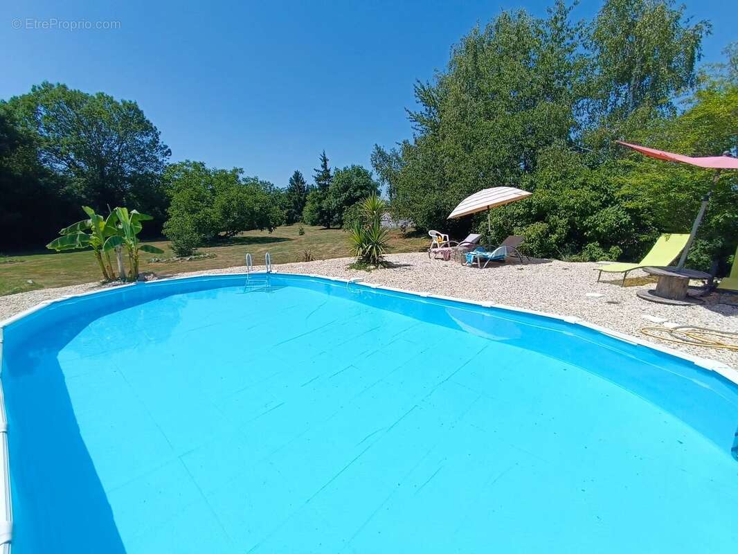 Maison à VERTEUIL-SUR-CHARENTE