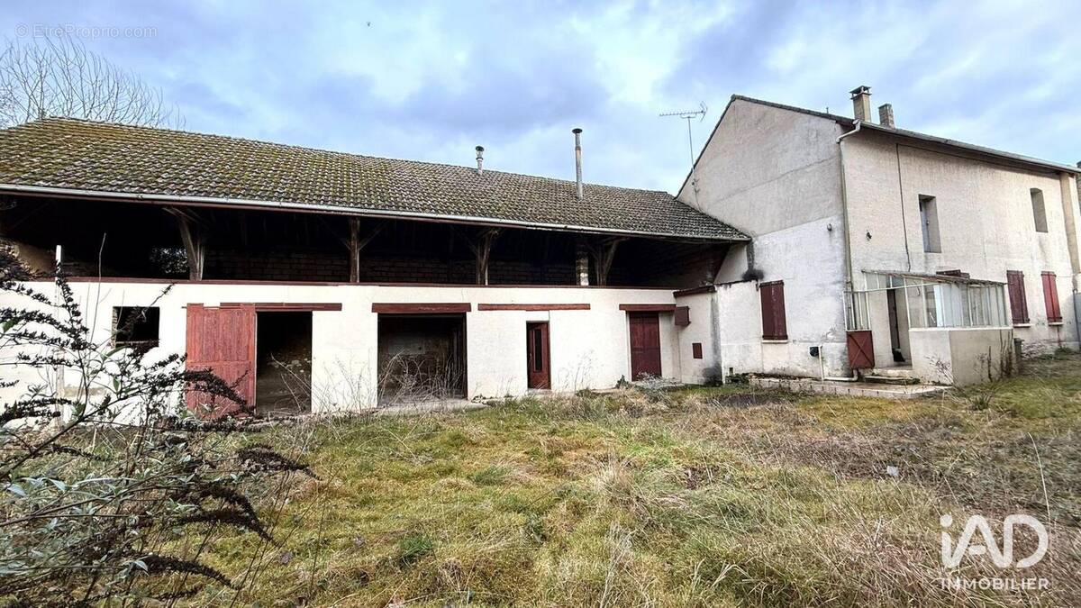 Photo 1 - Maison à MALAY-LE-GRAND