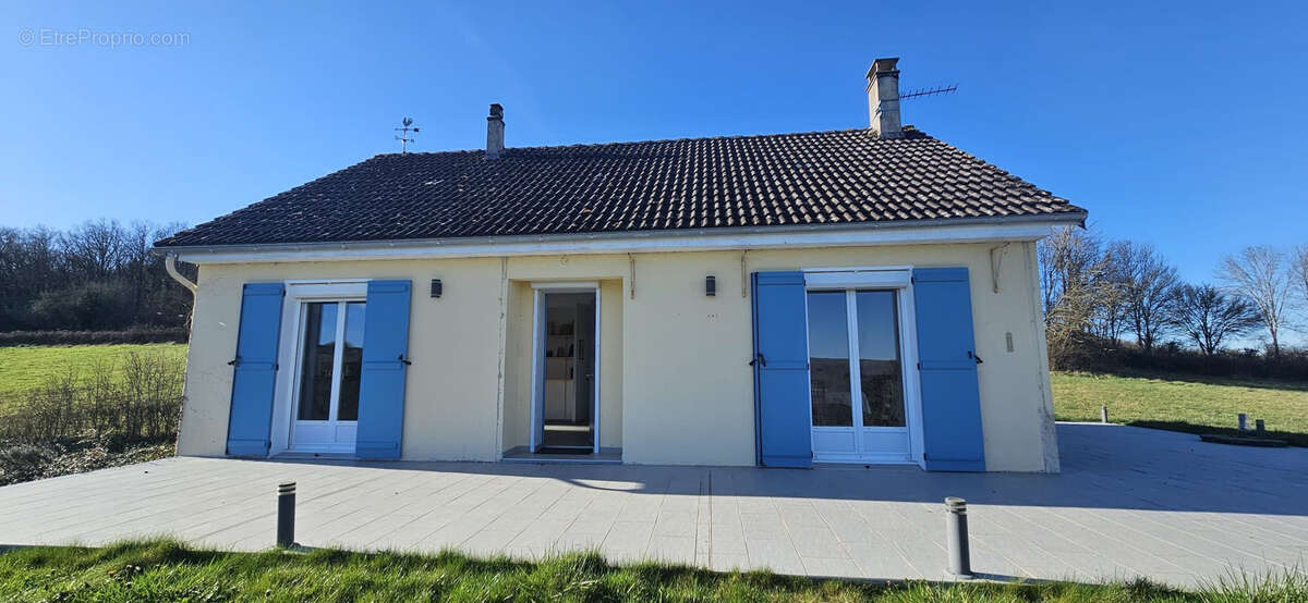 Maison à VEZELAY