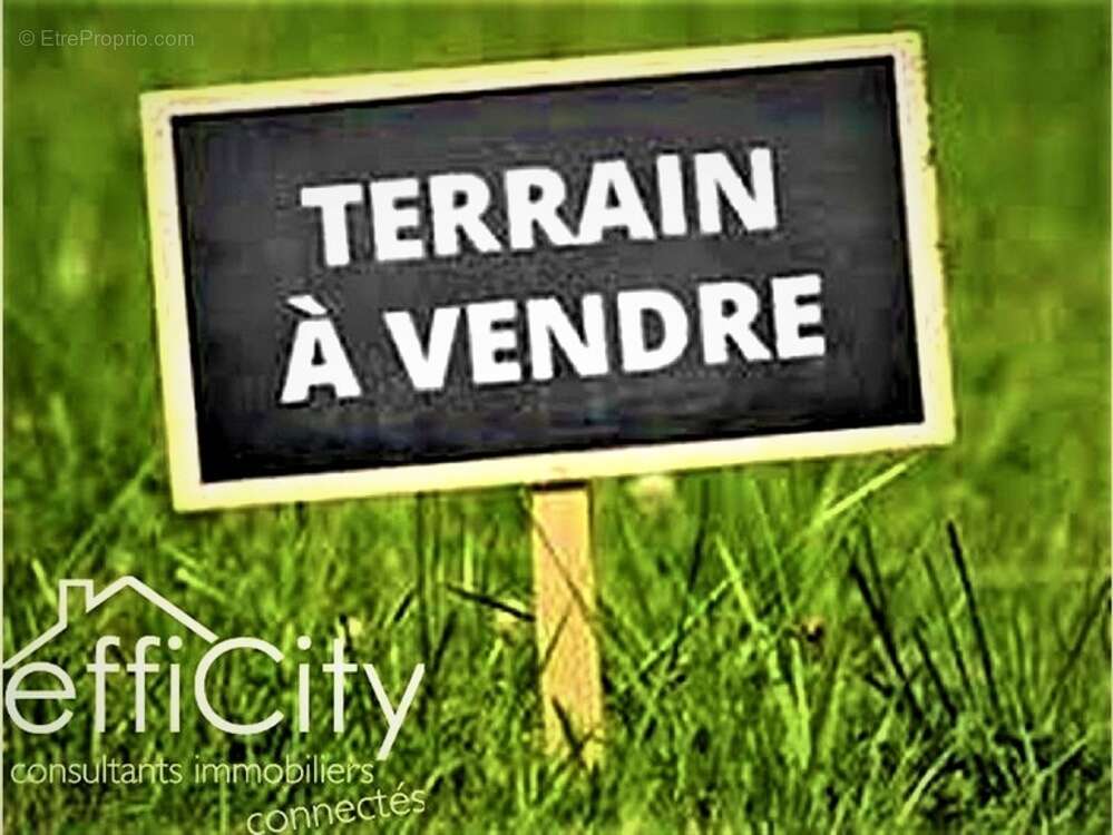 Terrain à LANDERONDE