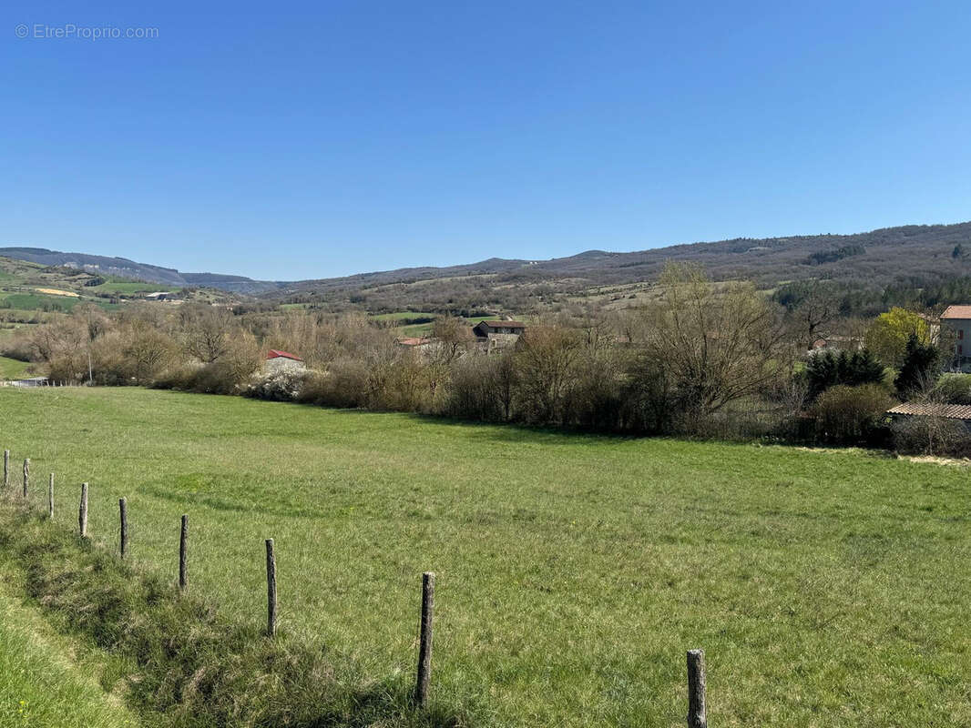 Terrain à LAPANOUSE-DE-CERNON