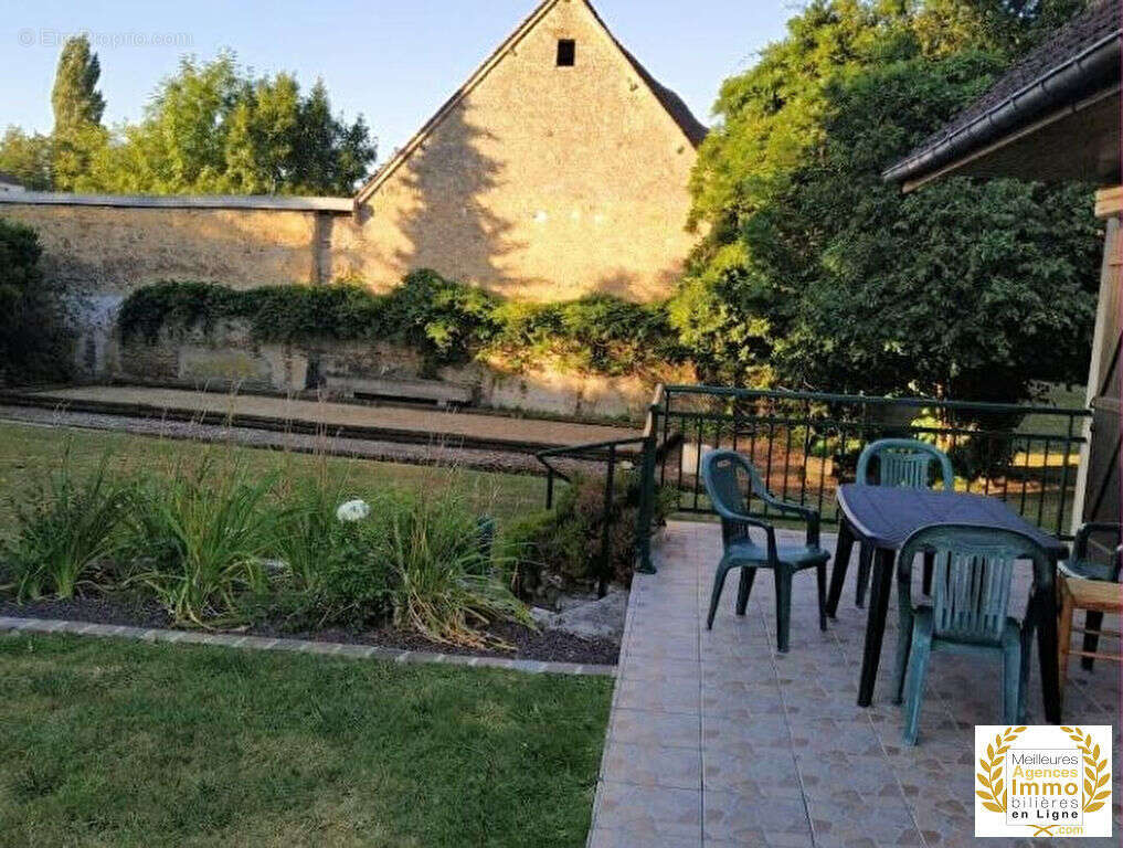 Maison à SAINT-GERMAIN-DU-CORBEIS