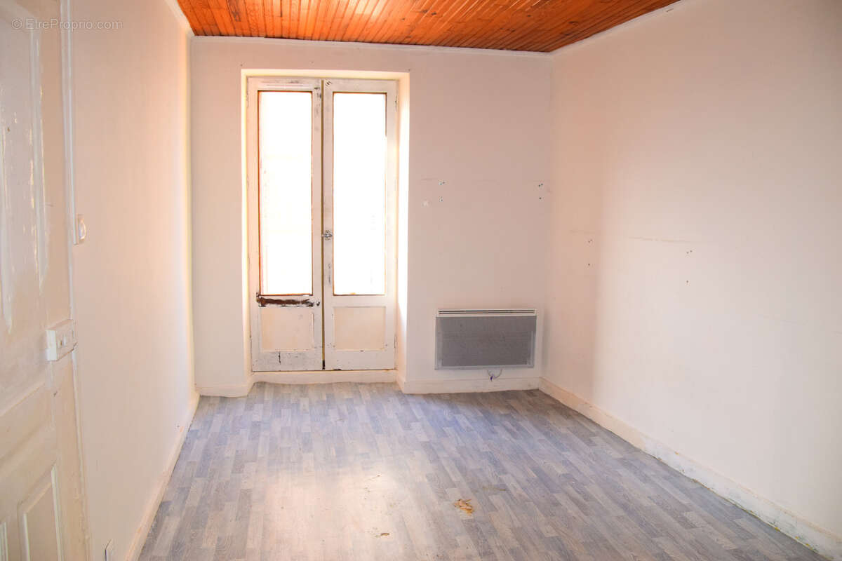 Maison à LE MONASTIER-SUR-GAZEILLE