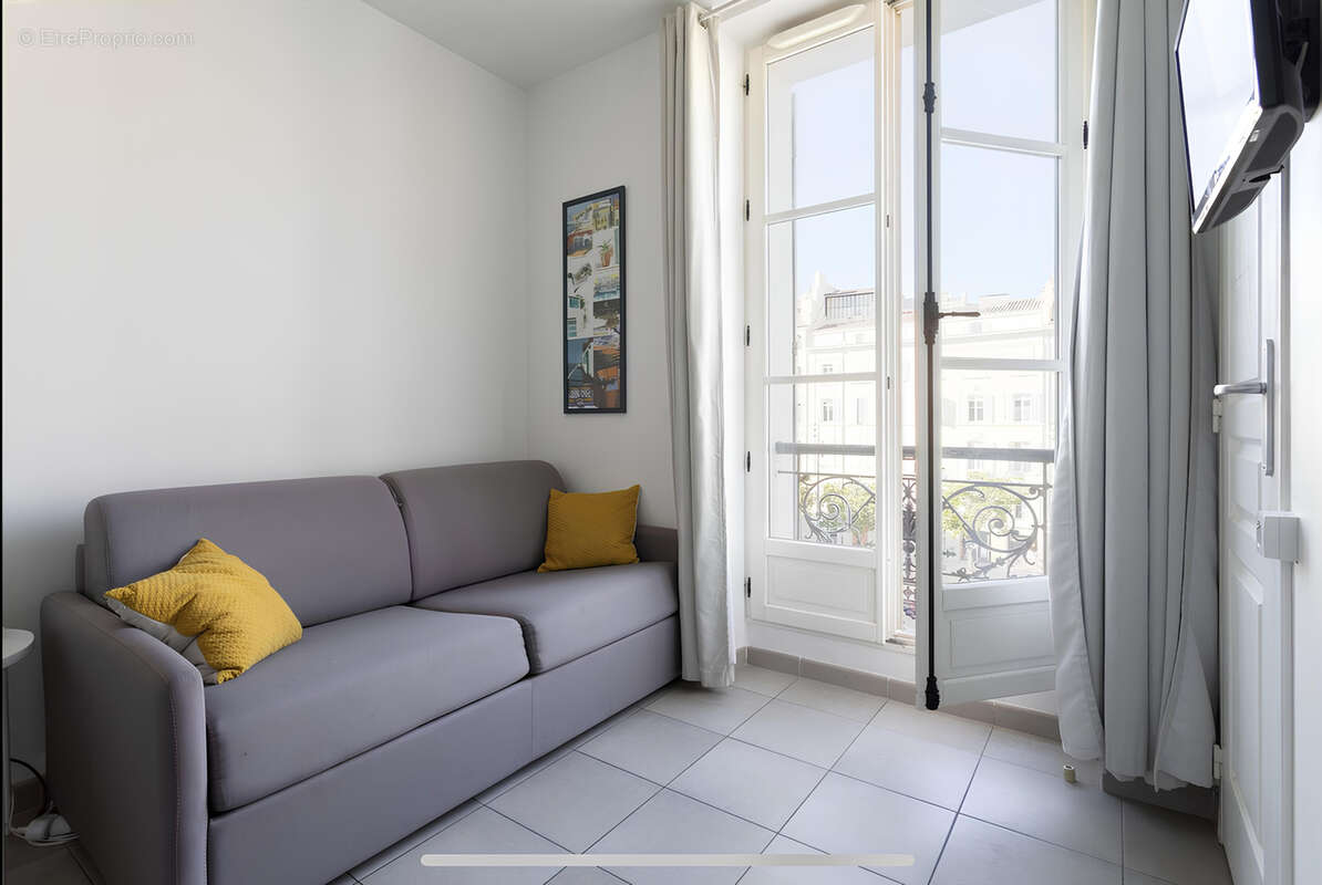 Appartement à MARSEILLE-1E