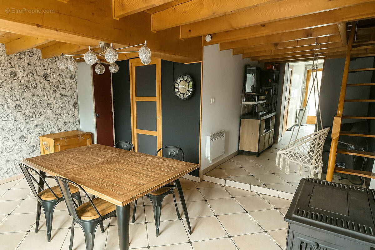 Maison à WATTEN
