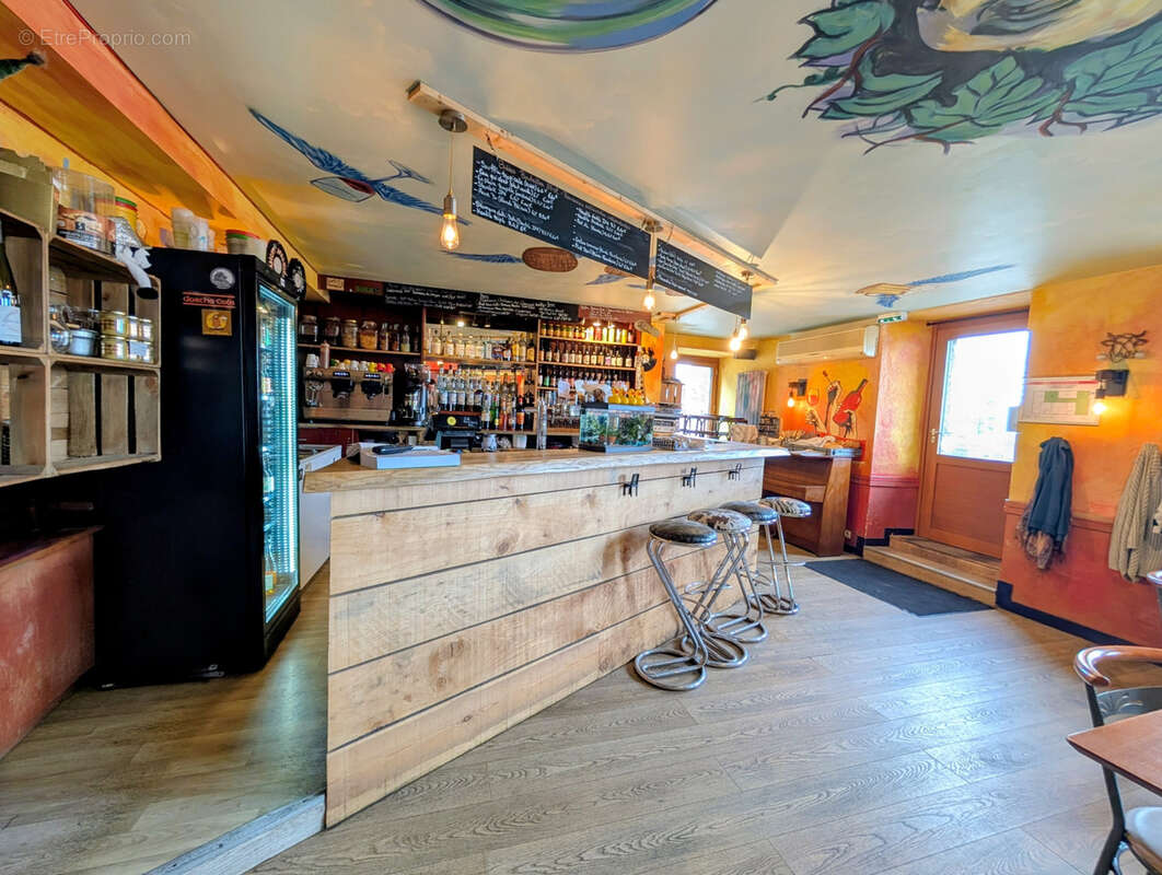 Commerce à PLELAN-LE-GRAND