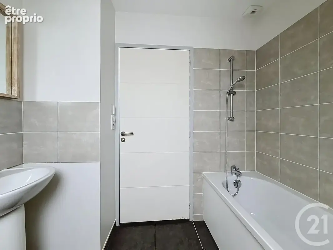 Maison 4 pièces 85 m² à vendre à Champhol (28300) - photo 12