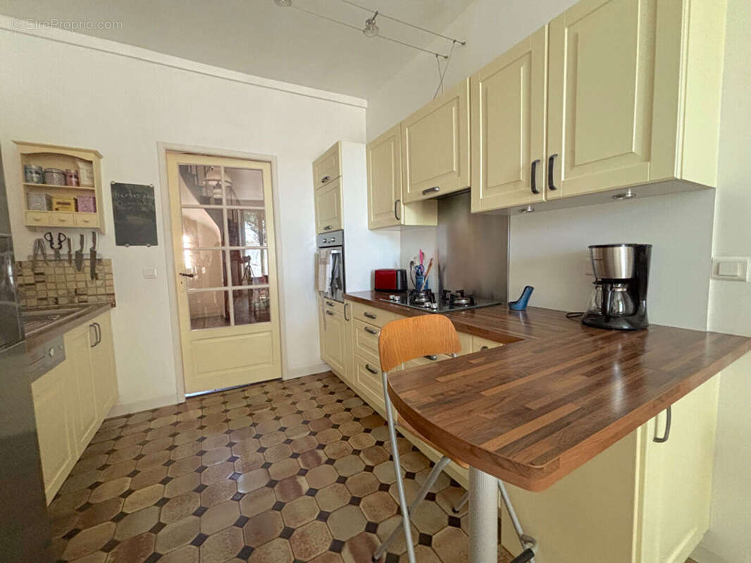 Maison d'exception à Nancras : un havre de paix au coeur du centre-ville - photo 9