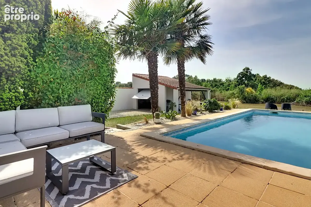Maison avec piscine, sous-sol intégral et vue dégagée sur l'eau Esnandes 5 pièces 115 m2 - photo 18