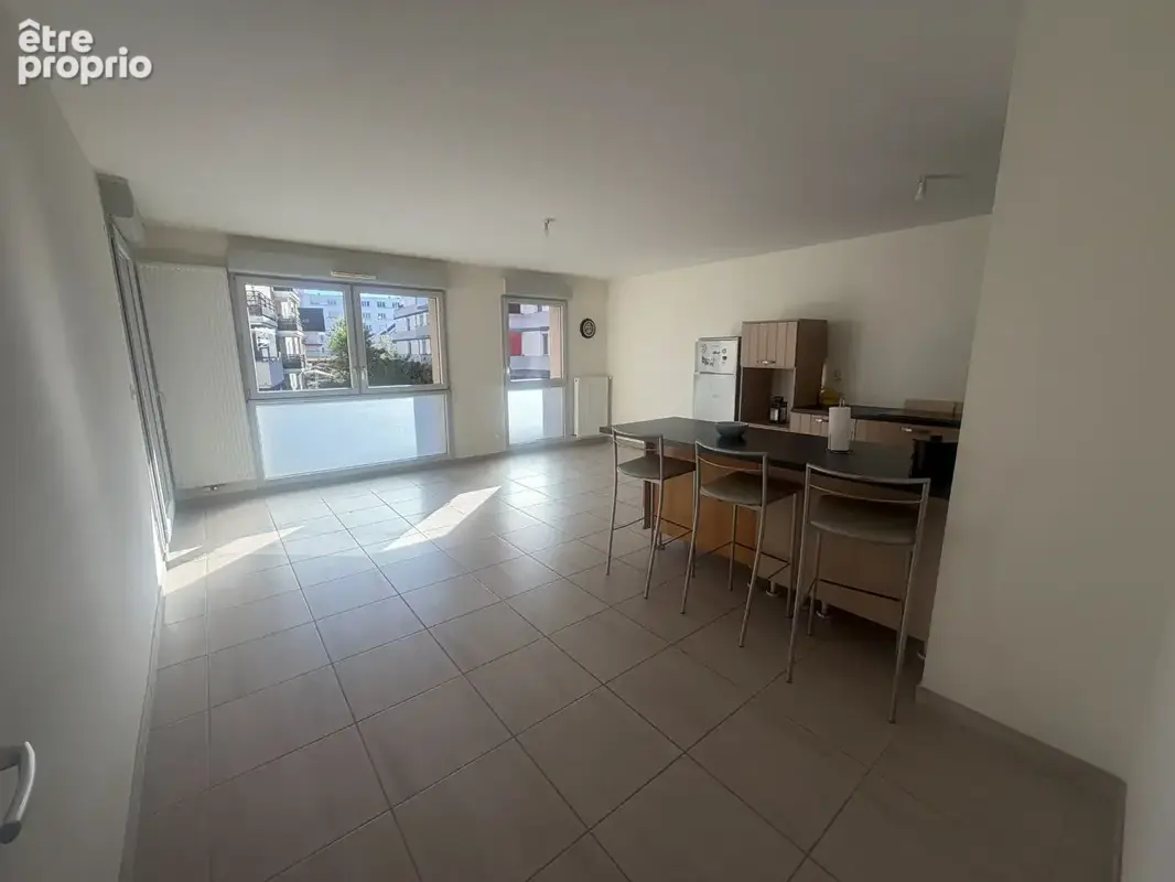 Appartement Dijon 3 pièce(s) 69 m2 - photo 2