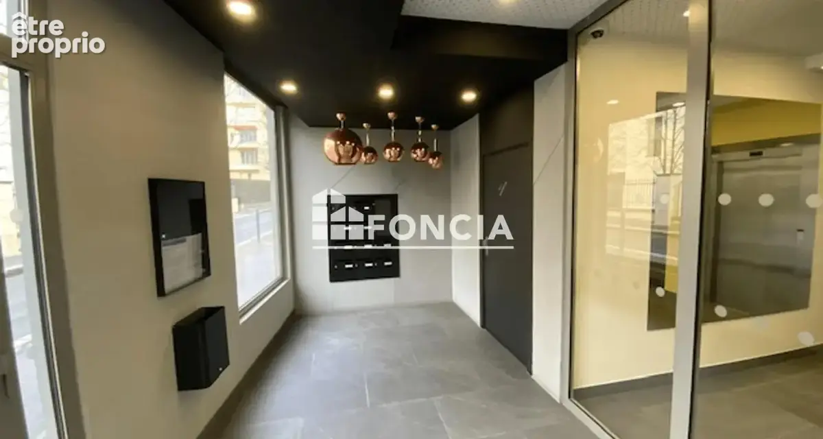 Enghien centre à 2 pas de la gare dans immeuble 2016 Confortable F2 offrant séjour avec cuisine ouverte équipée, balcon chambre  - photo 11