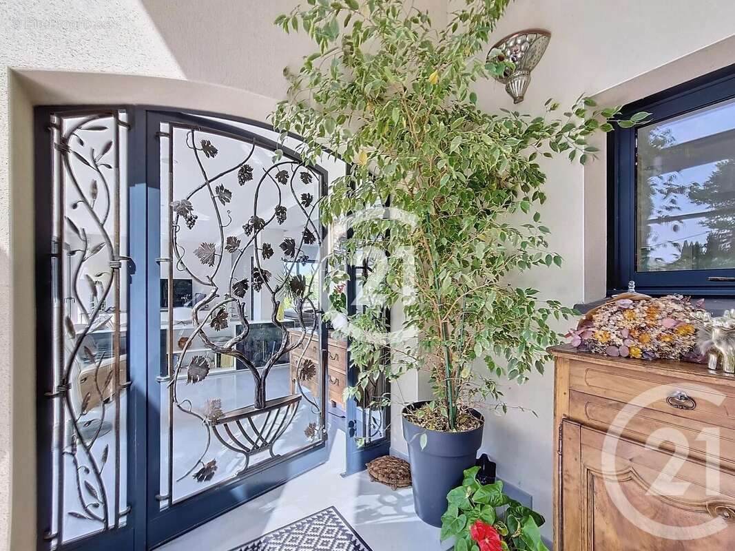 Maison à LATOUR-BAS-ELNE