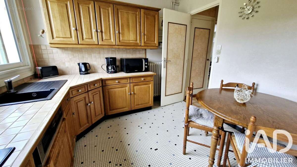 Maison 104 m² à Luce  - photo 7