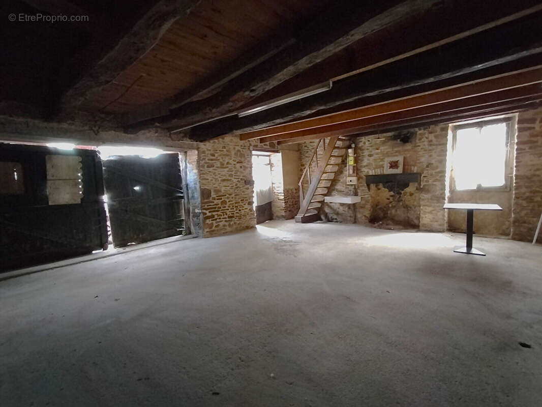 Maison à BAGUER-PICAN