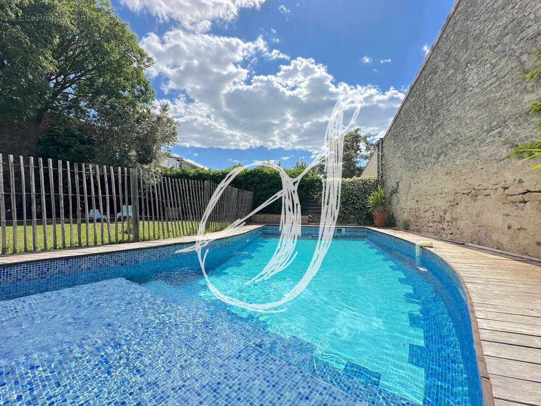 Maison à SAINT-GEORGES-D&#039;ORQUES