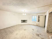 Maison à LA CALMETTE