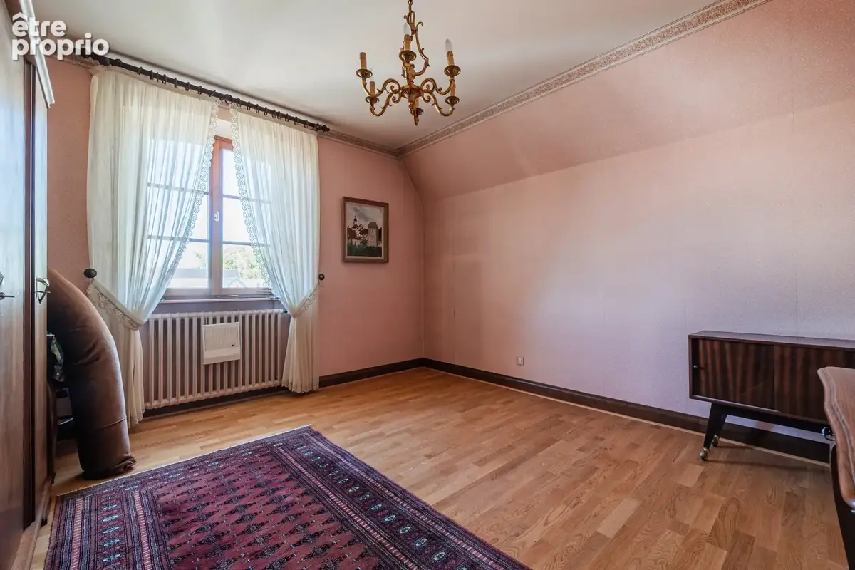 Strasbourg/ Vendenheim Village - photo 13