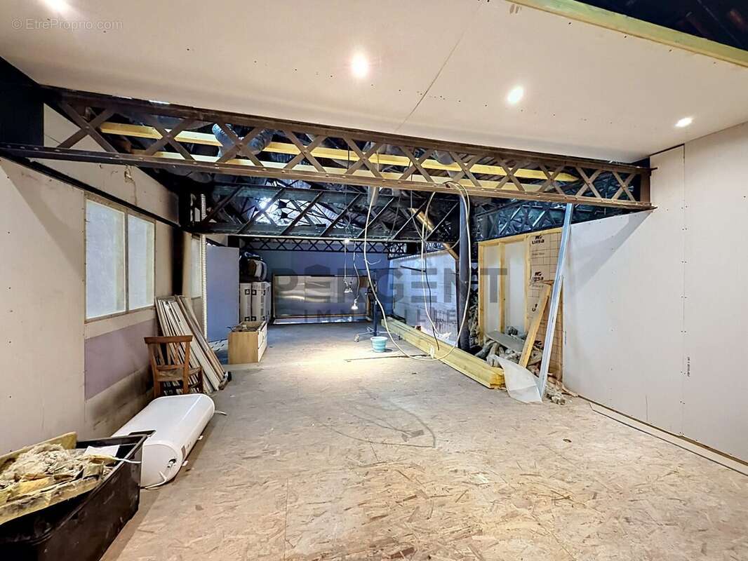 Commerce à CHARLEVILLE-MEZIERES