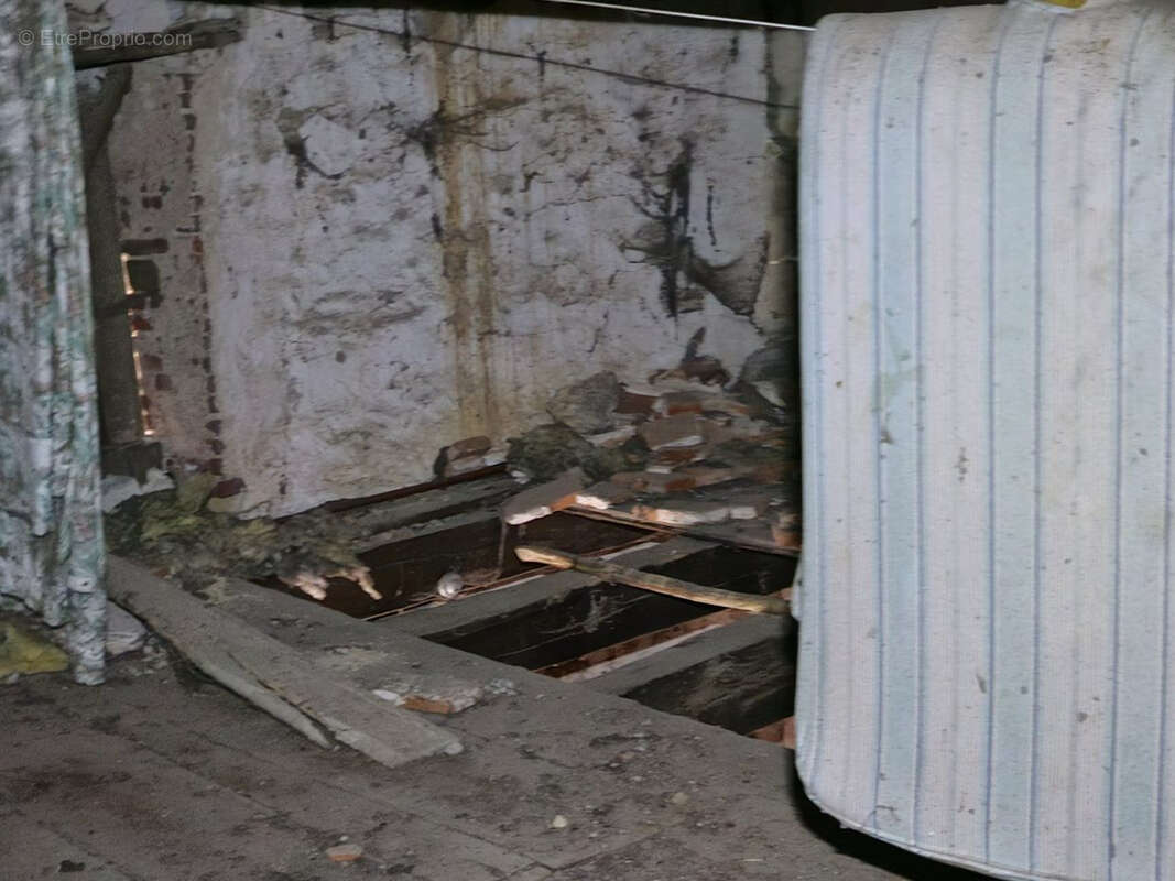 Maison à LATHUS-SAINT-REMY