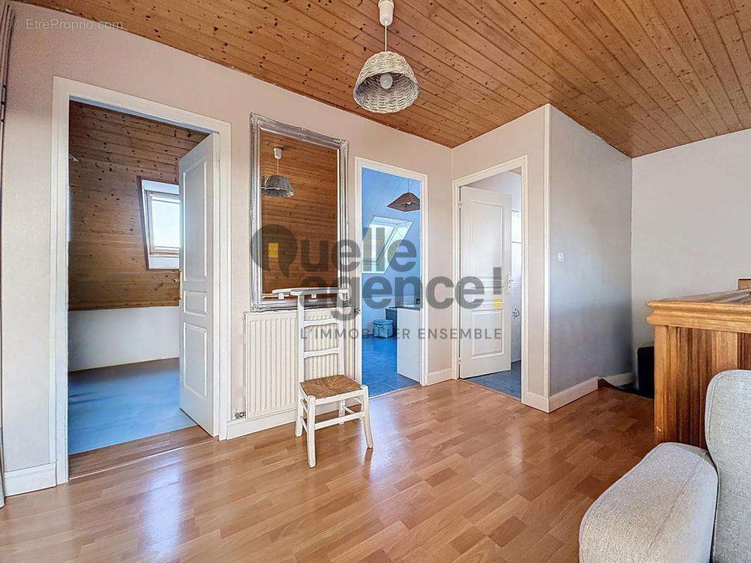 Maison à PLOUGUERNEAU