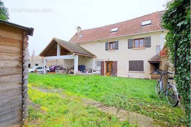 Maison à LIMAY