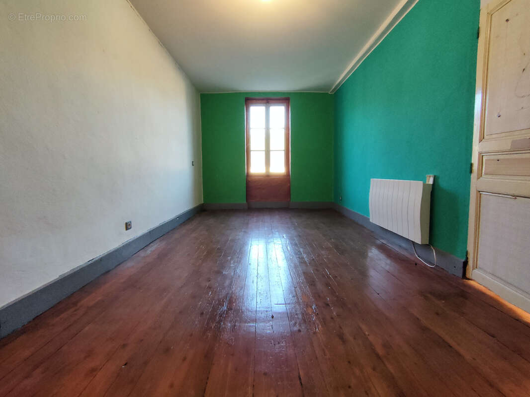 Maison à SANSSAT