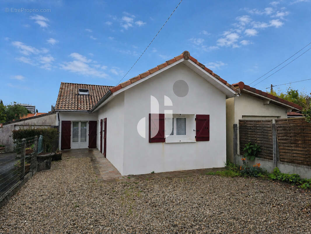 Maison à BEGLES