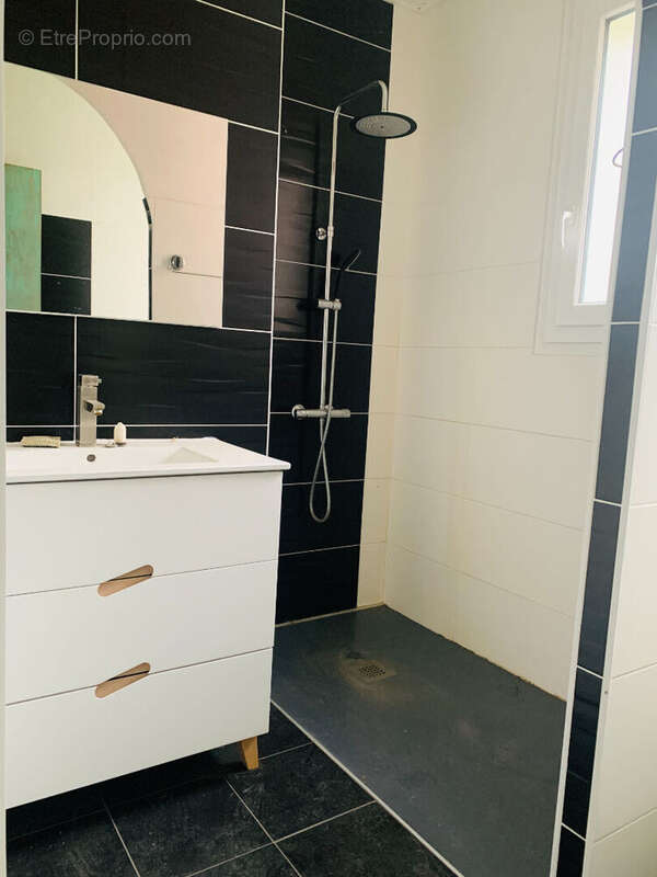 Maison à SAINT-CHRISTOPHE-DU-LIGNERON