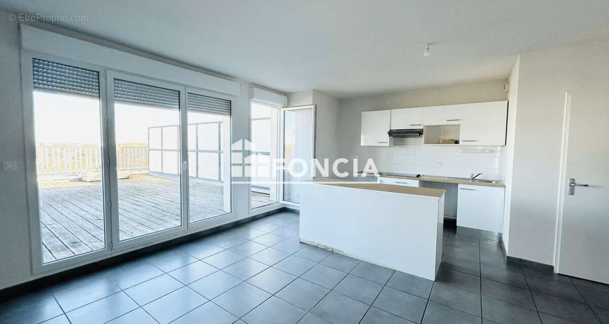 L'ormeau - dernier etage avec terasse 52m2 - grand t3 - photo 4