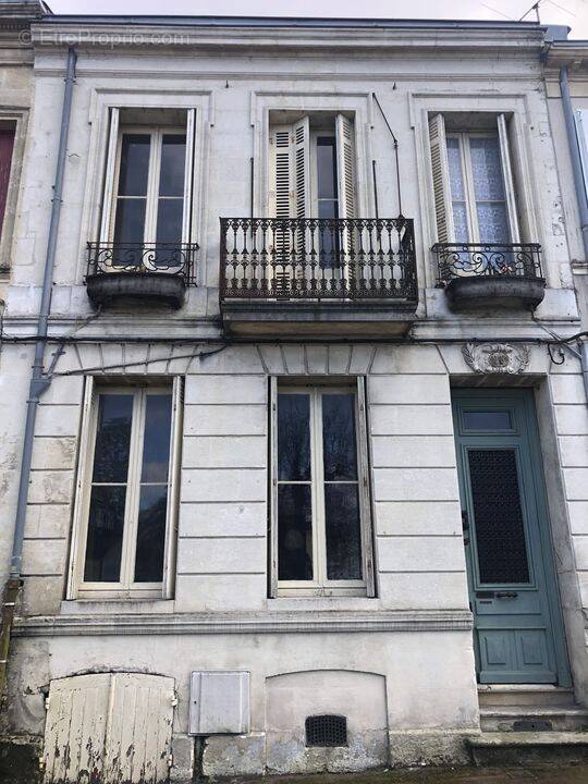 Maison à PAUILLAC