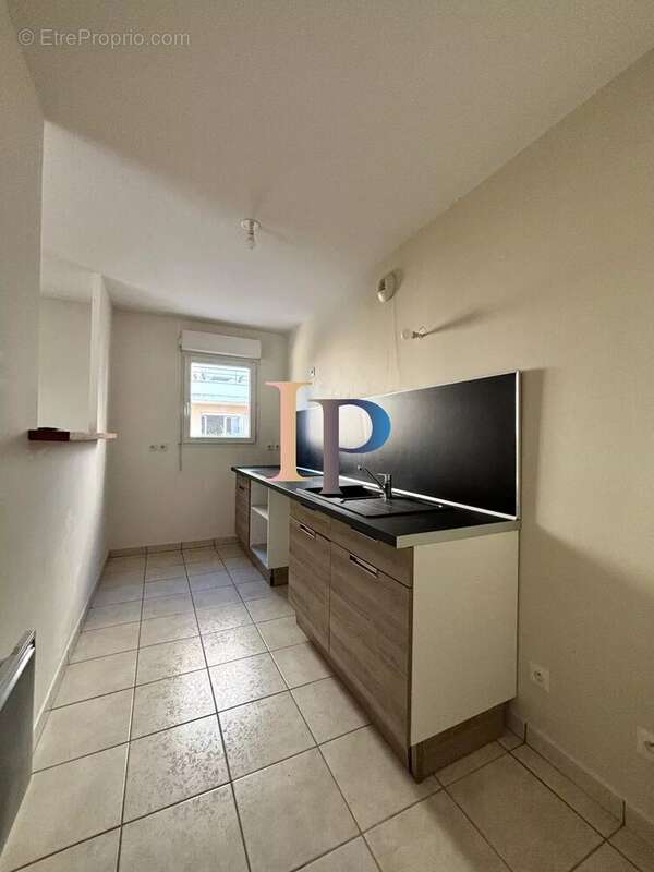 Appartement à LE COTEAU