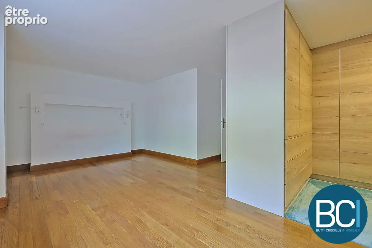 CUSTINES - Maison 7 pièces - 180m2 - photo 8