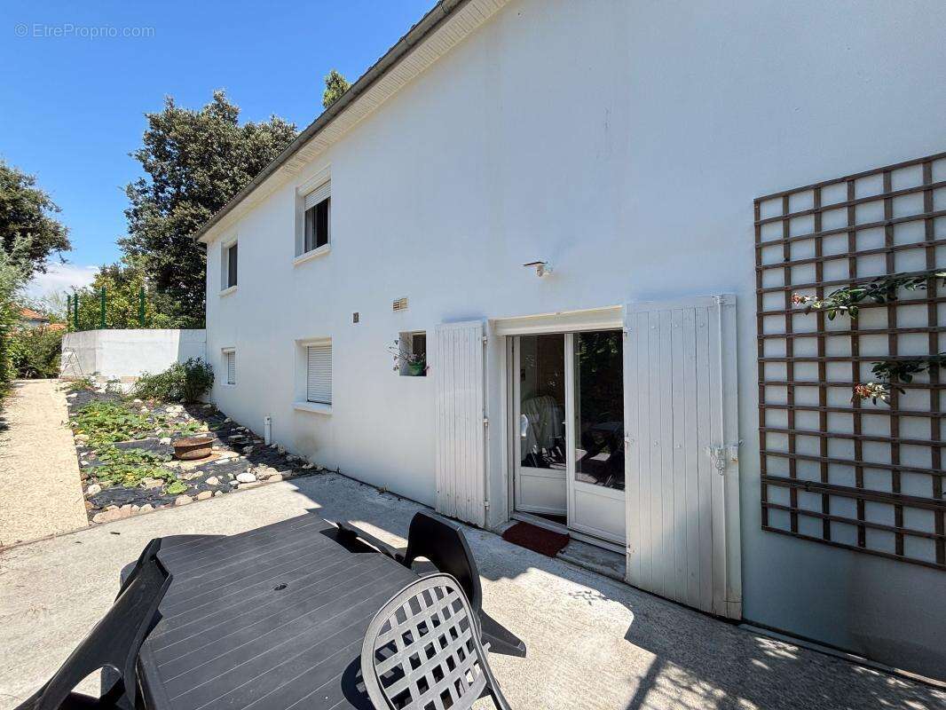Grande MAISON en Centre Ville à 200 m Commerces et 500 m Plage - photo 15