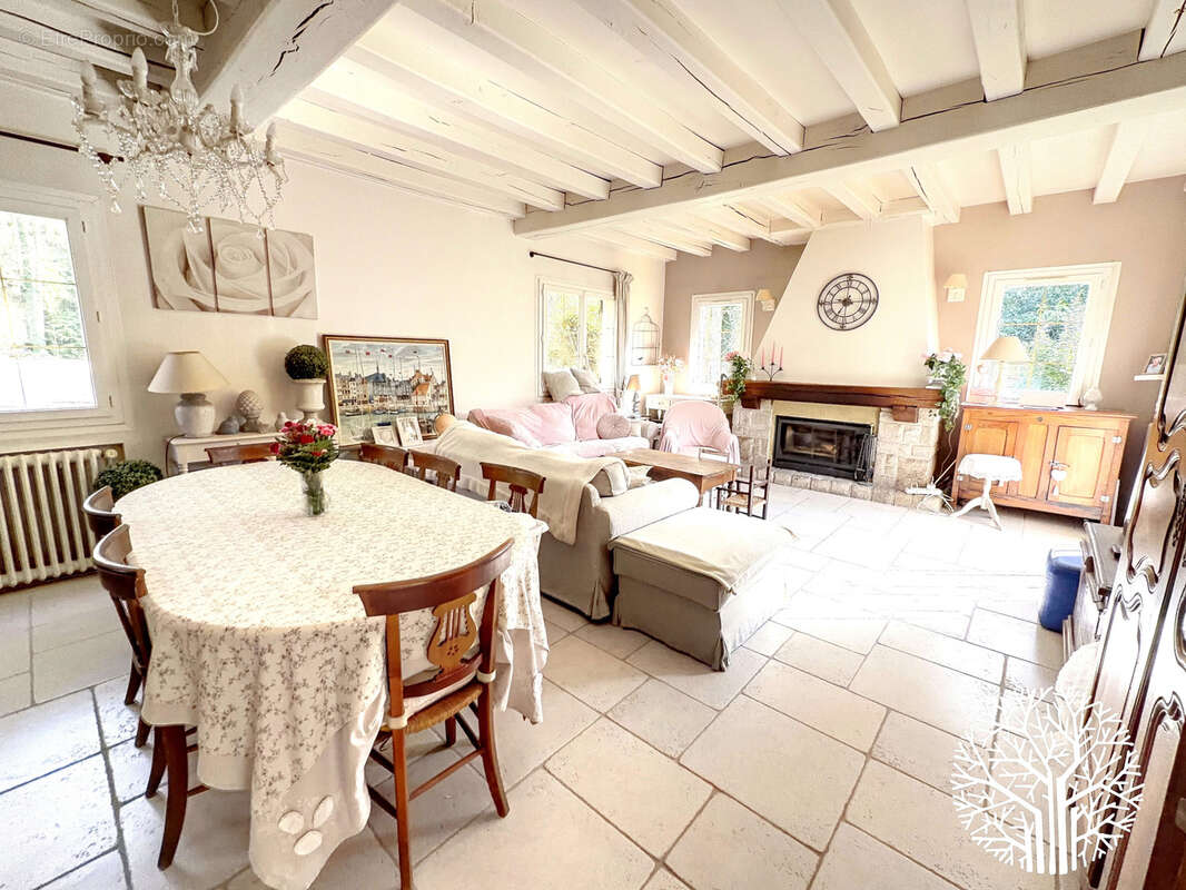 Maison à BARBIZON