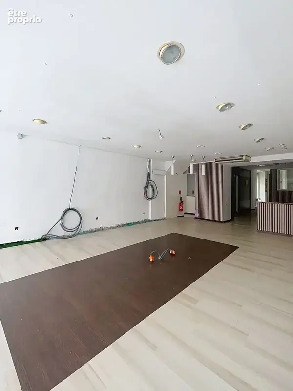 Local commercial 95m2 - photo 6