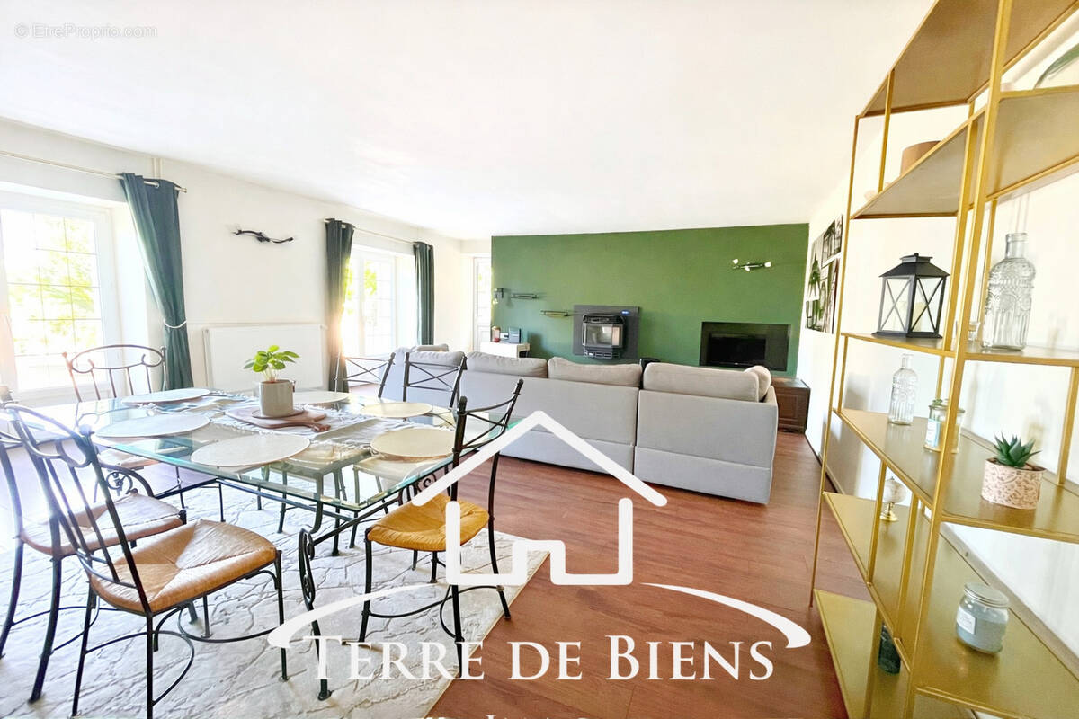 Maison à BERZY-LE-SEC