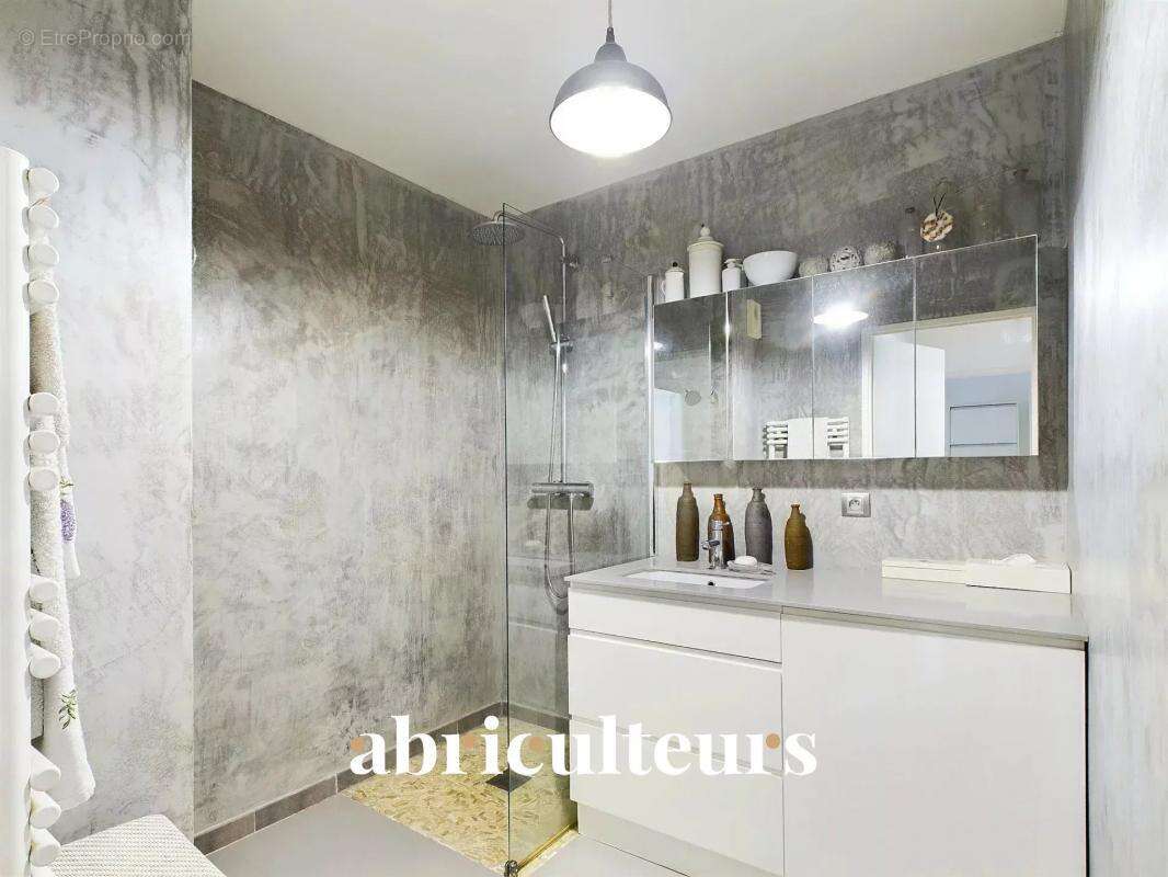 Appartement à RUEIL-MALMAISON