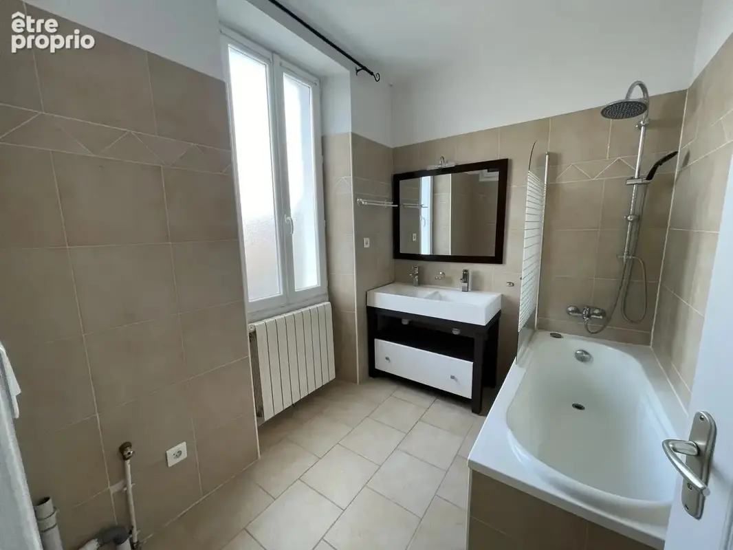 A vendre  appartement dans maison - photo 9