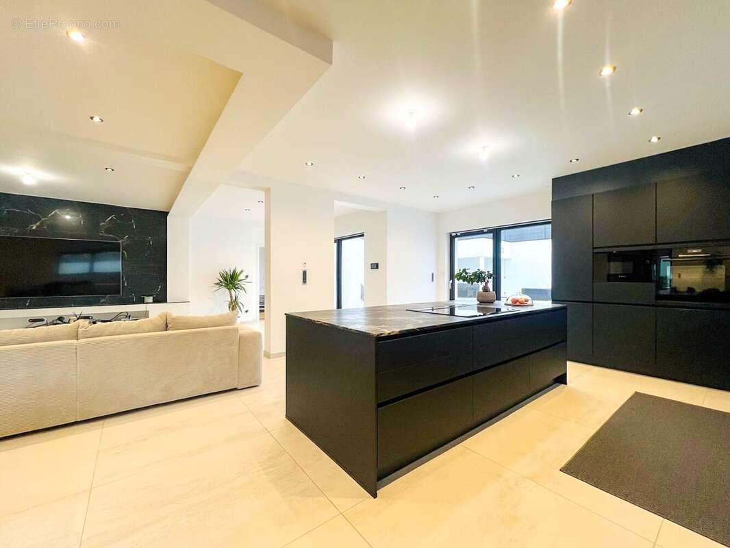 Maison à MONTOY-FLANVILLE