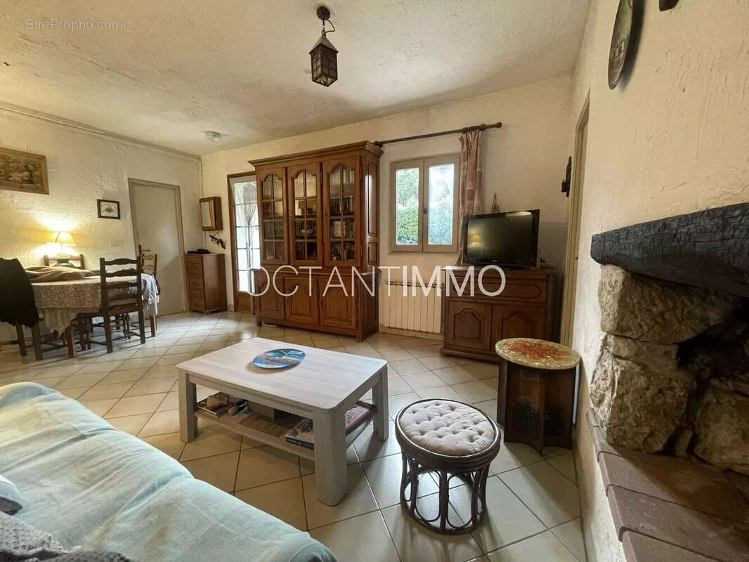 Maison à CAGNES-SUR-MER