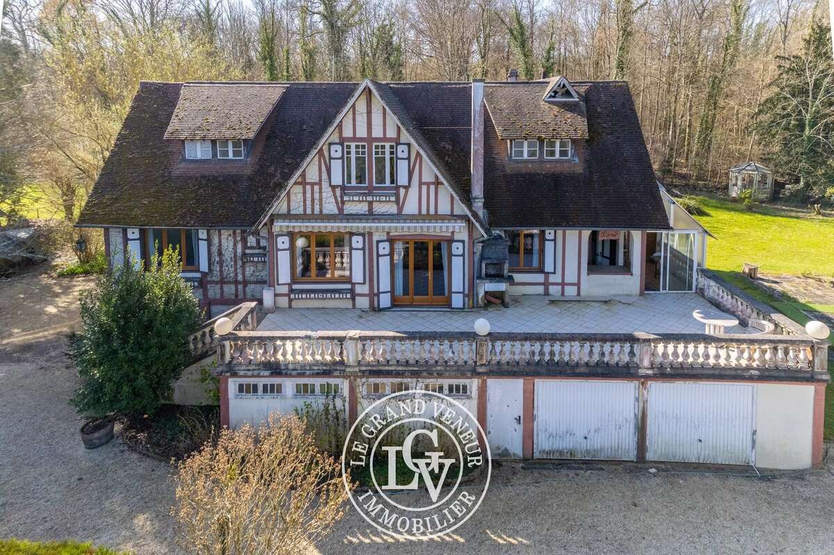 Maison à FONTAINEBLEAU