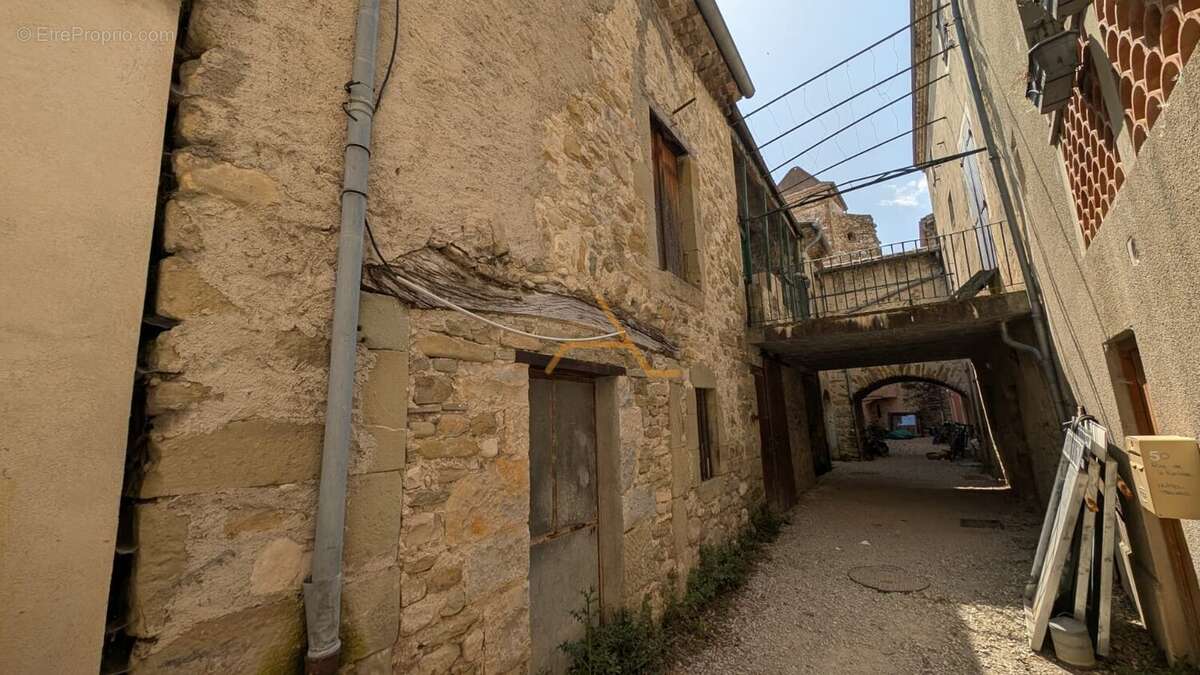 Bourdeaux immeuble comprenant 4 appartements - photo 13