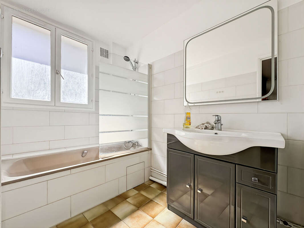 Appartement à ROSNY-SOUS-BOIS